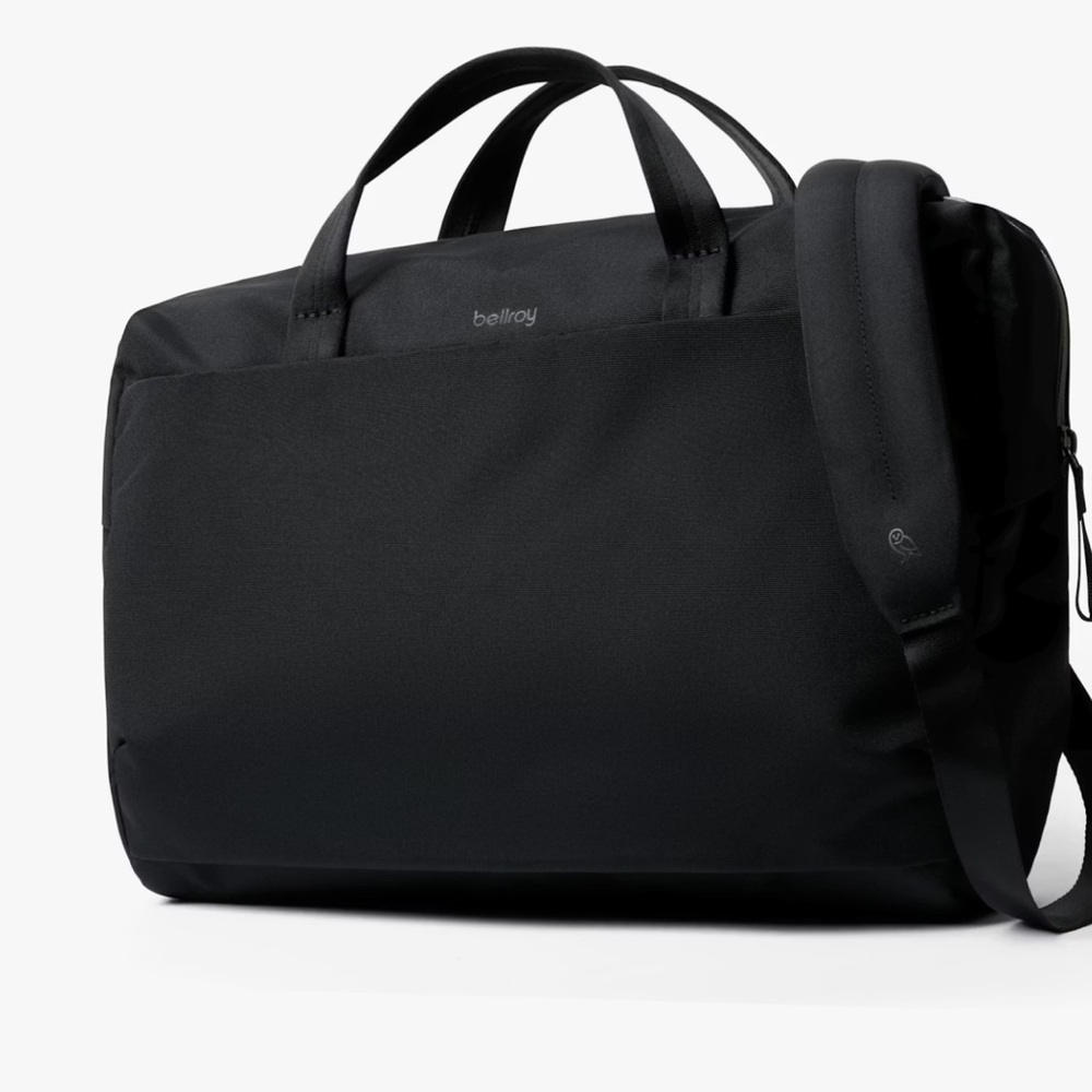 Bellroy Messenger Bag - Picture 2 of 13
